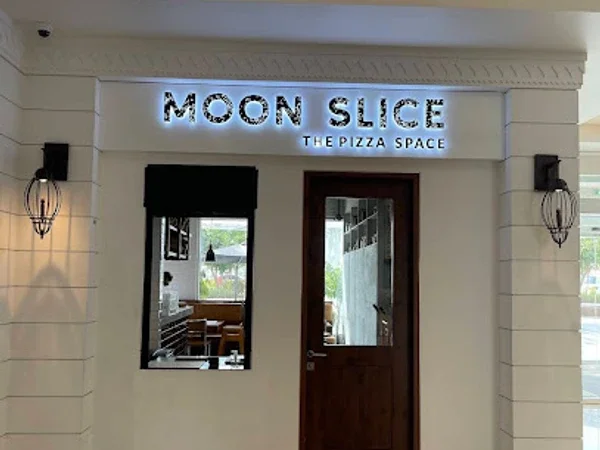 Moon Slice Pizza Dubai