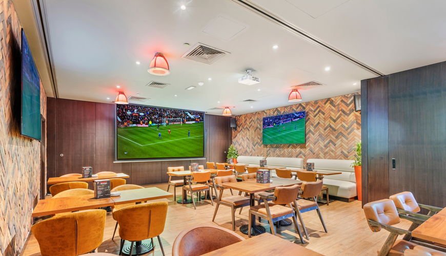 The Huddle Sports Bar & Grill Barsha