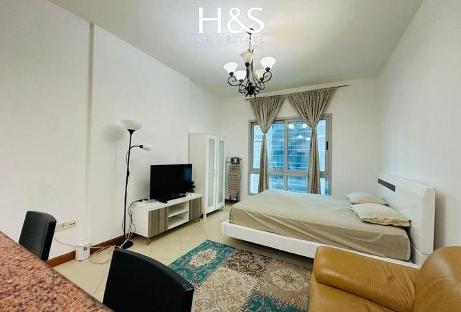 Studio Apartment in Marina Diamond 1