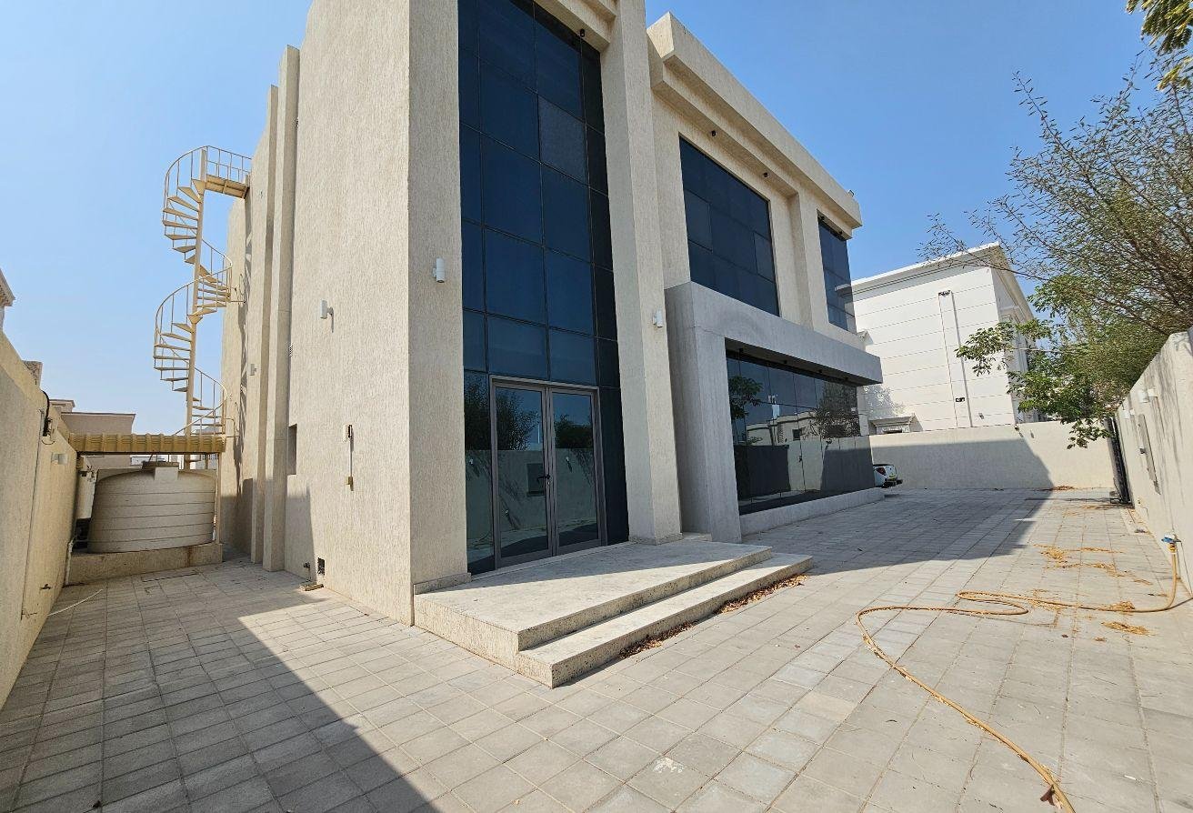 Вилла с 5 спальнями — Al Barsha South 1