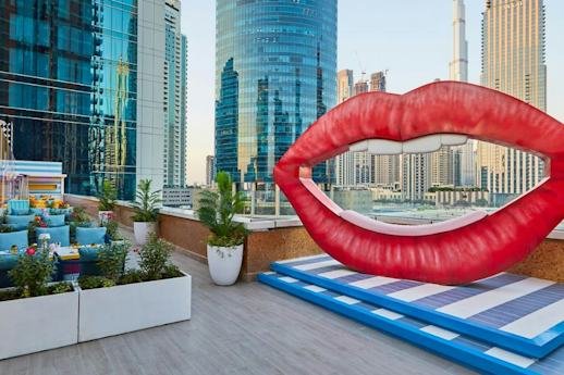 Lolita Pool Bar & Lounge
