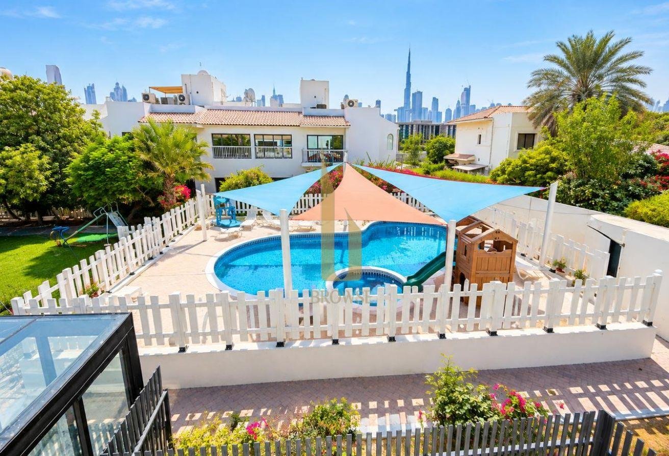 Вилла с 4 спальнями — Jumeirah 1 Villas