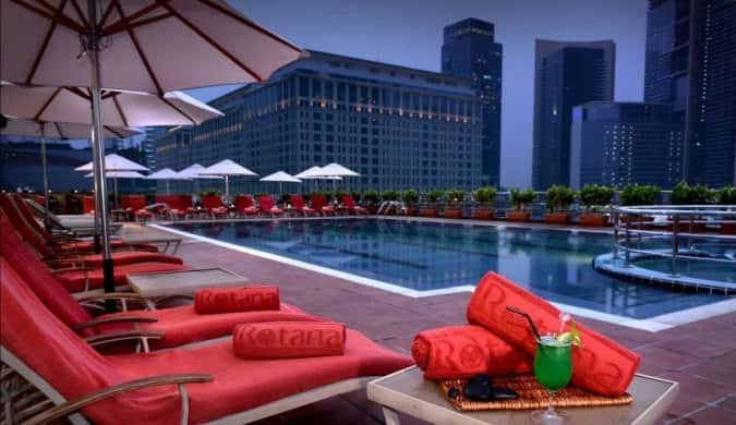 Aquarius Pool Bar