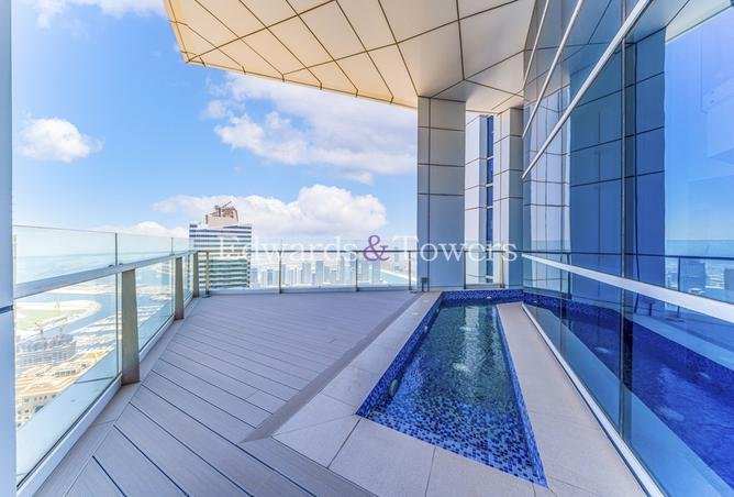 4BR Apartment in 23 Marina