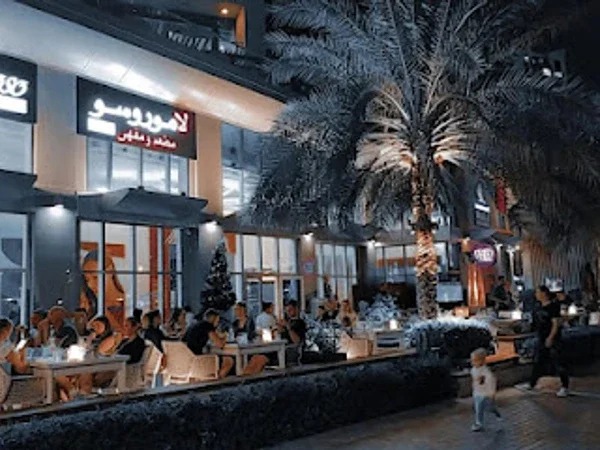 Lamoroso Restaurant & Cafe