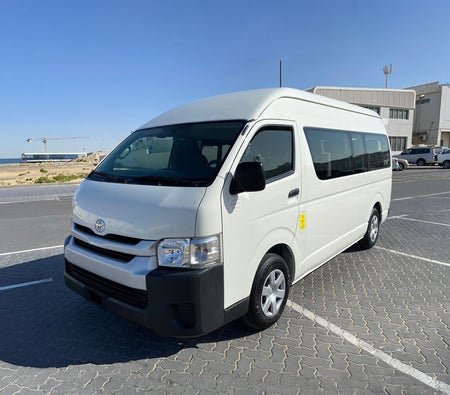 Toyota Hiace 13 Seater 2018