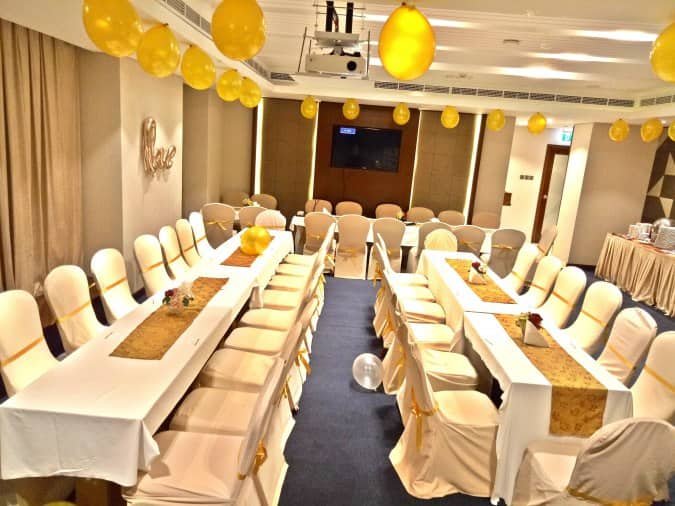 Flavours by Palm Court