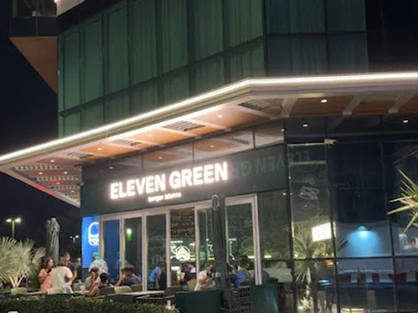 Eleven Green - Burger Bistro