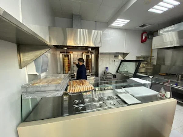 Shawarma & Broasted Abu Mahboub