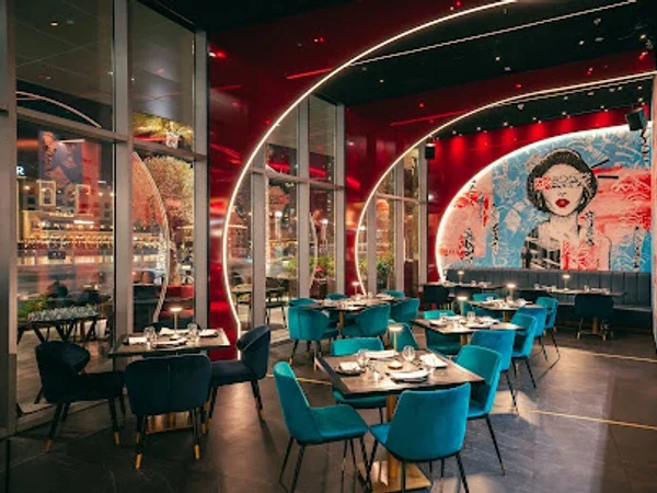 KATA Dubai Mall