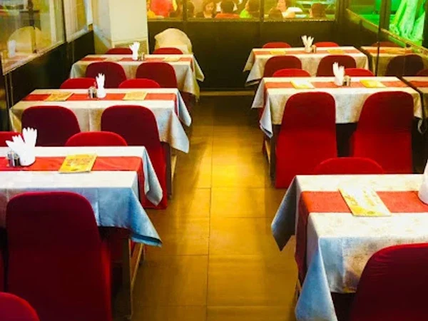 Oasis Restaurant Jumeirah