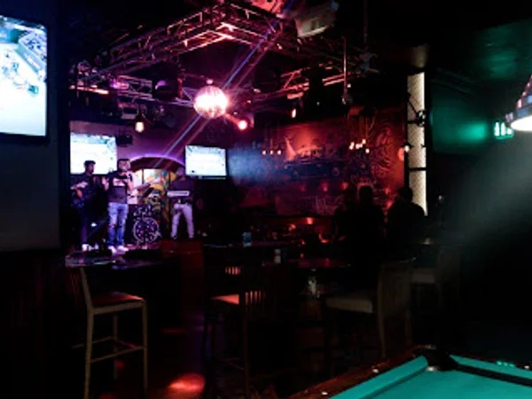 Air Lounge