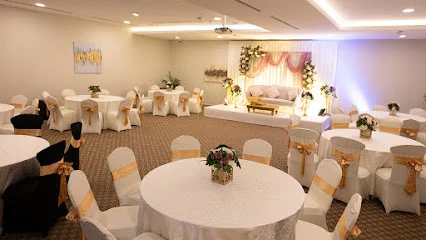 IndiHouse Restaurant & Party Hall