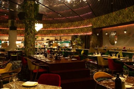 Restaurant Verde - Four Seasons Resort Dubai at Jumeirah Beach