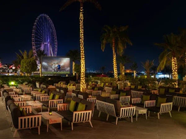 Al Hadiqa Restaurant