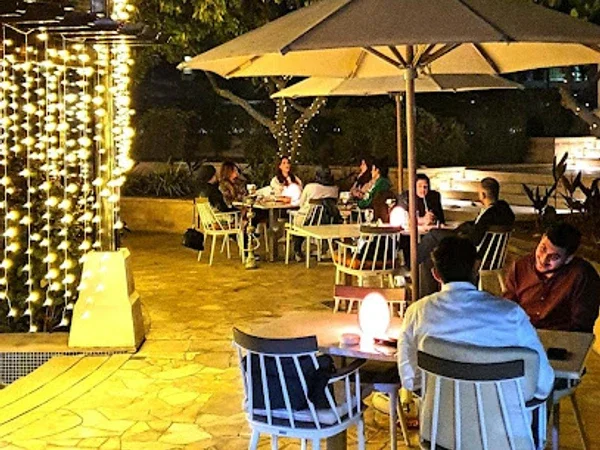 Jazeel Restaurant