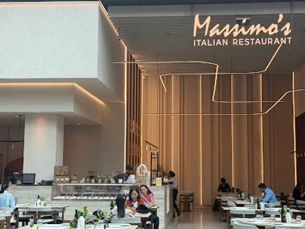 Massimo’s Italian Restaurant - City Walk