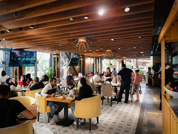 Al Shorfa Restaurant & Cafe