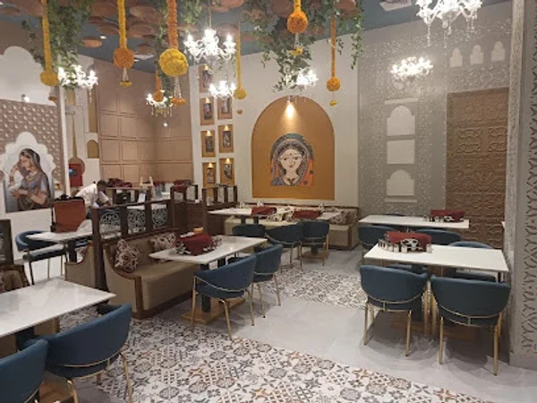MANBHAVAN PREMIUM THALI RESTAURNT,AI KARAMA,DUBAI