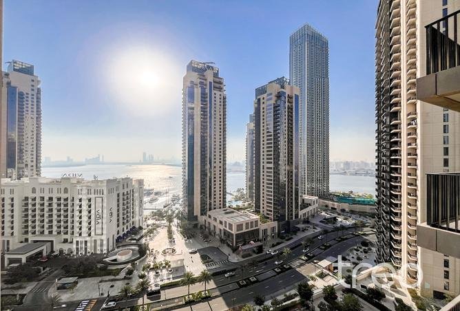 Квартира 3BR в Creek Horizon Tower 1