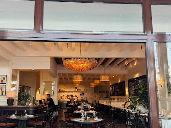 The MAINE Beach House Restaurant, Palm Jumeirah Dubai