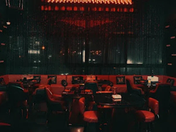 JUYI Lounge & Bar