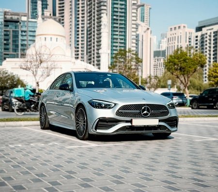 Mercedes Benz C200 2025