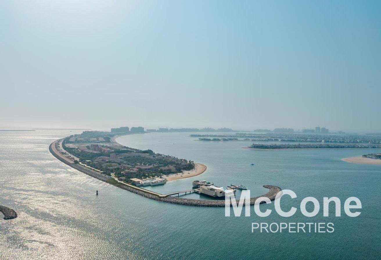 Квартира с 2 спальнями — Beach Vista Tower 1