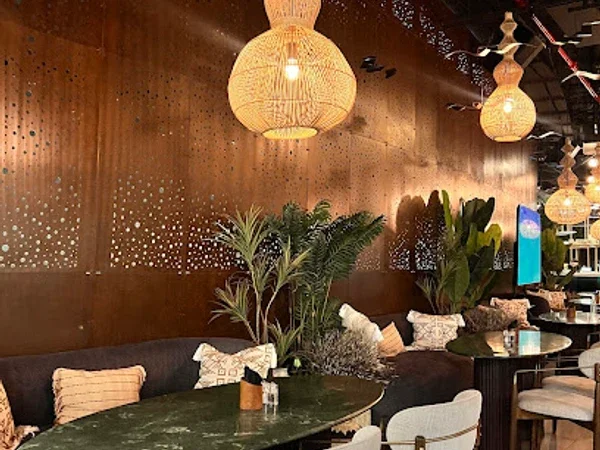 Anzeera Restaurant - Restaurant and Shisha Lounge Business Bay