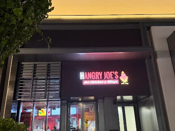 Hangry Joe’s Hot Chicken & Wings