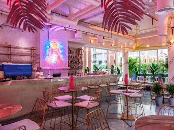 Love Vibe Café DIFC
