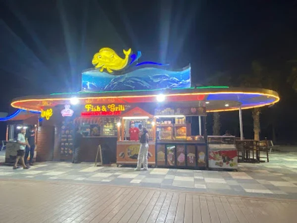 Wide Range Fish & Grill Restaurant