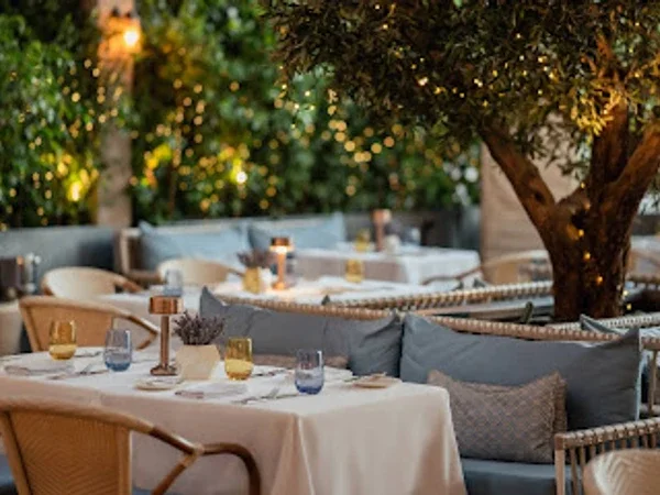 MINA Brasserie