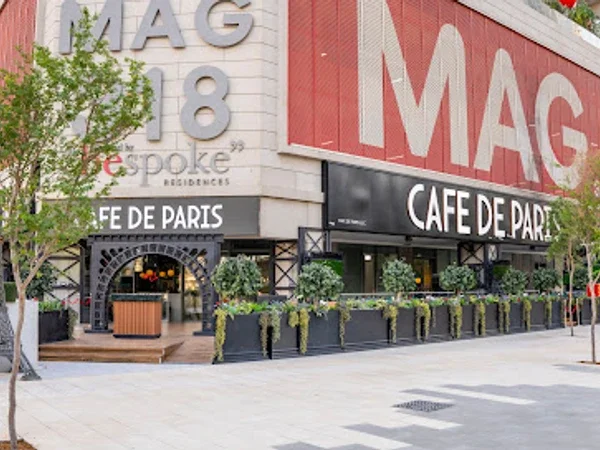 Café De Paris - Best Shisha in Business Bay