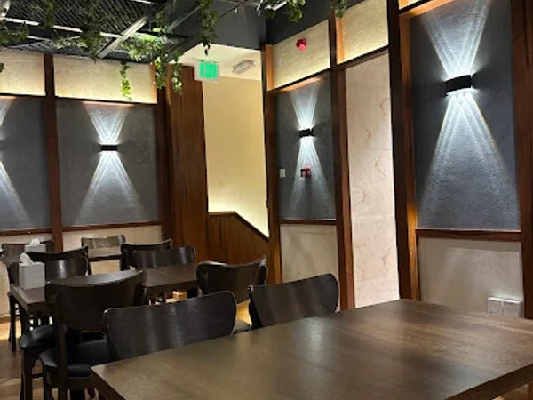 Caleef Cafe and Restaurant