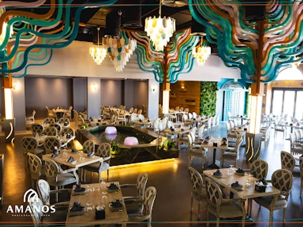 Amanos Restaurant & Cafe