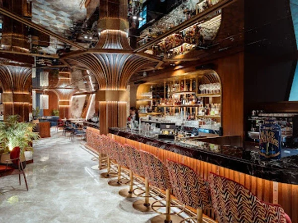 Uncut Restaurant