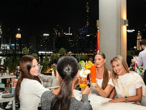 Mist Restaurant & Cafe