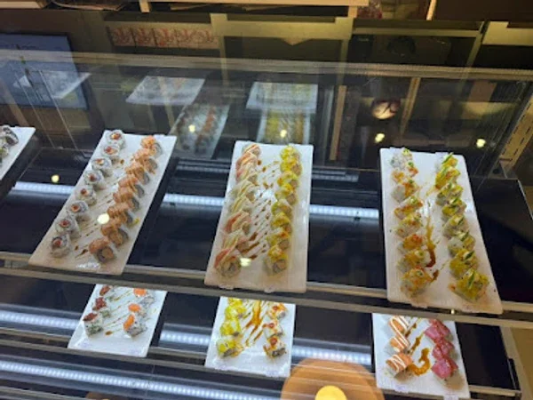 Sushi Fashion - Latifa Tower