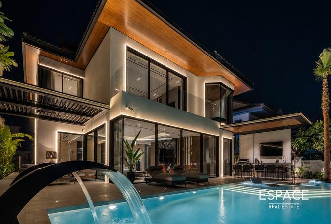 Вилла 5BR в Garden Homes Frond M