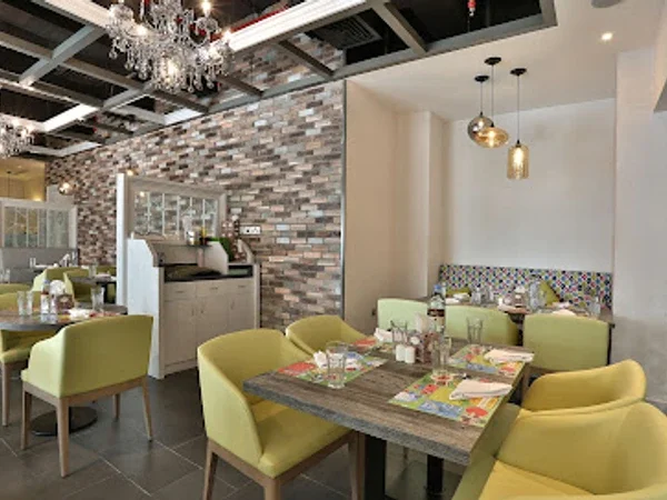 Kamat Vegetarian - Business Bay