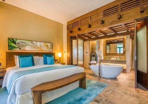 Sofitel Dubai The Palm Luxury Apartments Hotel