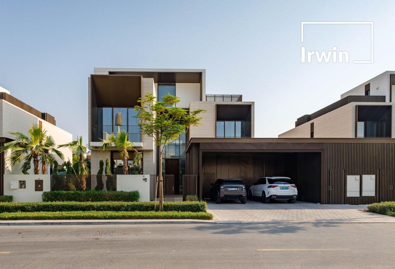 Вилла с 5 спальнями — Palm Hills