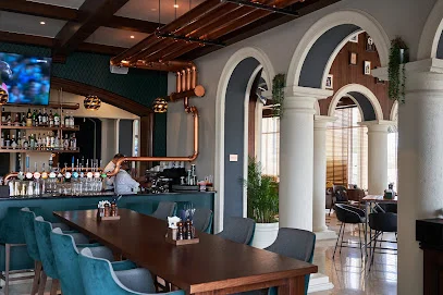 Crafty Fox Gastropub & Sports Bar