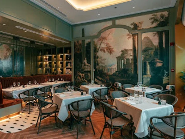 Gusto Restaurant and Cafe