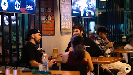 Buffalo Wings & Rings - JLT
