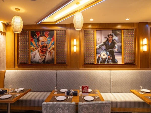 B-Town Restro Bar - Al Nahda