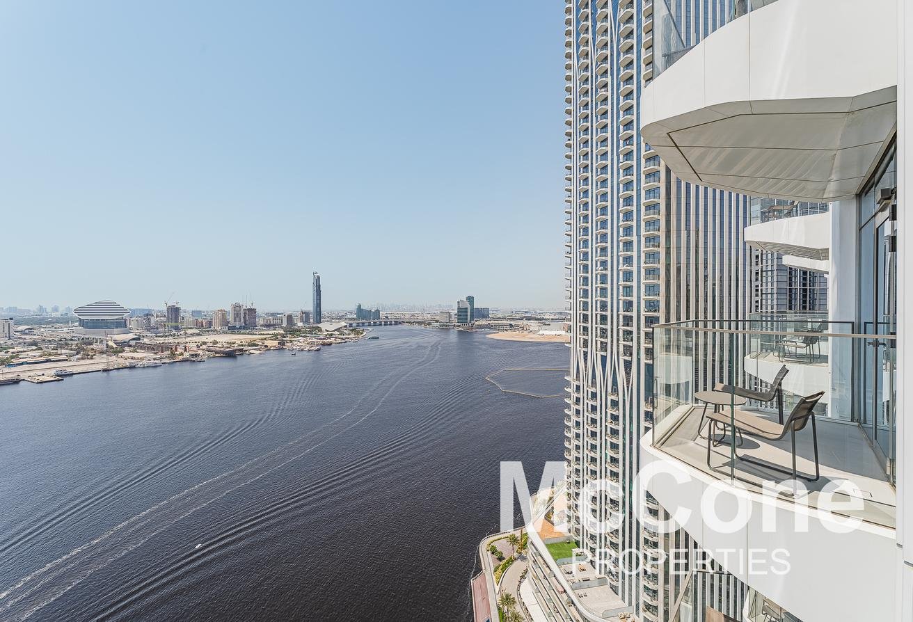 Квартира с 2 спальнями — Address Harbour Point Tower 1