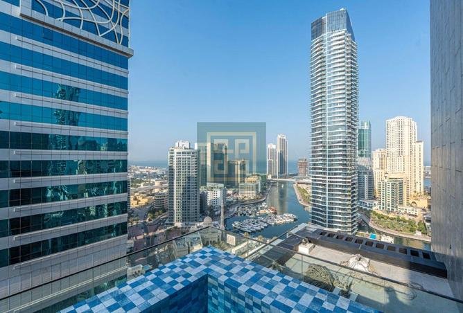 1BR Apartment in Marina Living