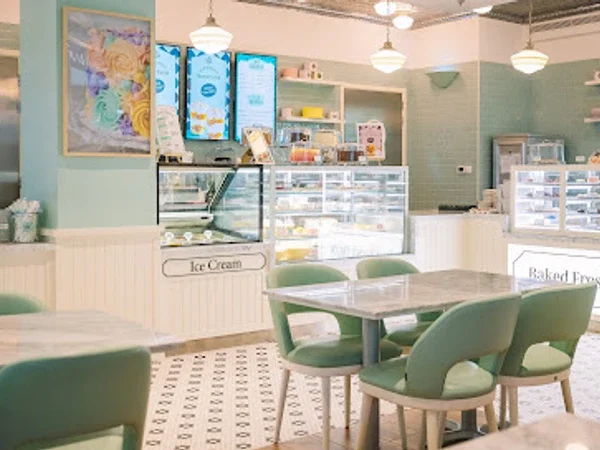 Magnolia Bakery